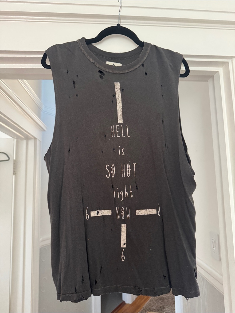UNIF Black Distressed Graphic Tee